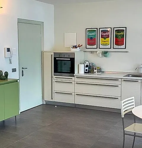 La Finestra Sul Lezzeno